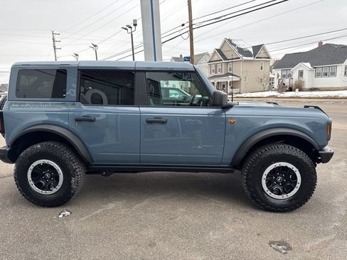 New 2025 Ford Bronco Badlands w/ Sasquatch Package AWD/4WD image 5