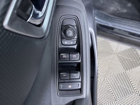 Used 2023 Subaru Forester Premium image 14