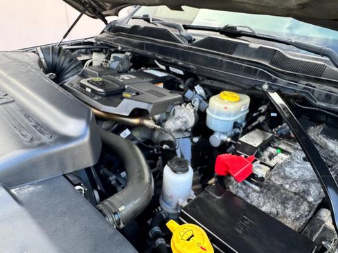 Used 2019 RAM 2500 Tradesman w/ Safety Group AWD/4WD image 45