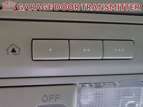 Used 2016 Honda Pilot Touring image 32