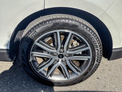 Used 2024 Ford Edge Titanium w/ Equipment Group 301A AWD/4WD image 13