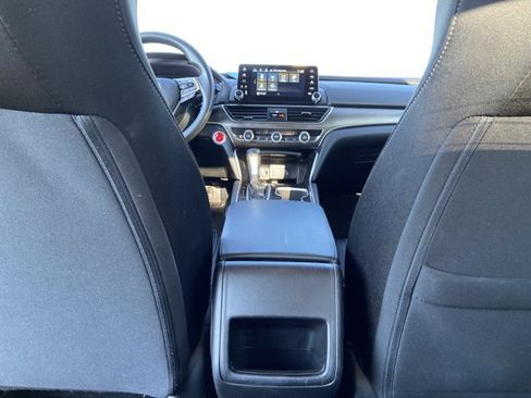 Used 2021 Honda Accord LX image 37