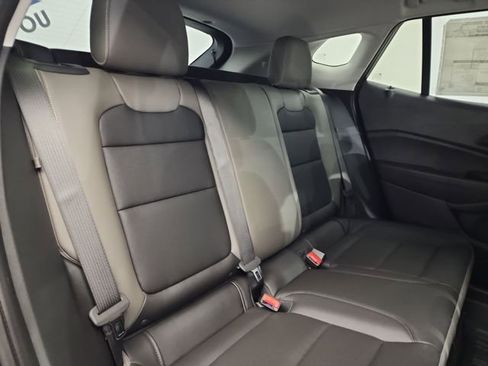 Used 2026 Chevrolet Trax ACTIV w/ Sunroof Package image 34