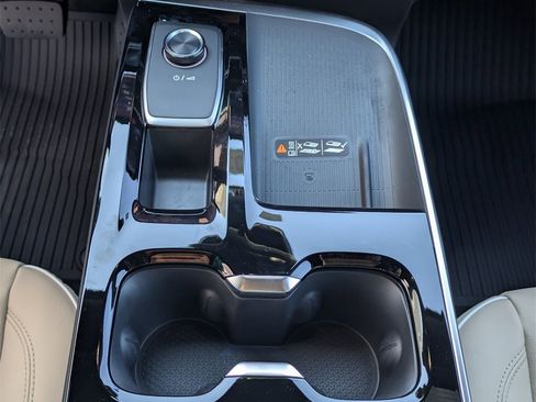 New 2026 Buick Enclave Preferred w/ Power Package image 16