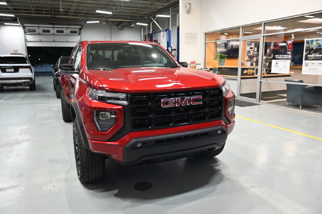 New 2026 GMC Canyon Elevation w/ Convenience Package AWD/4WD image 3