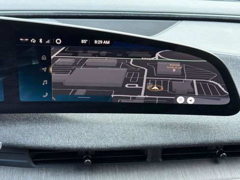 Used 2024 Lucid Air Pure RWD image 17