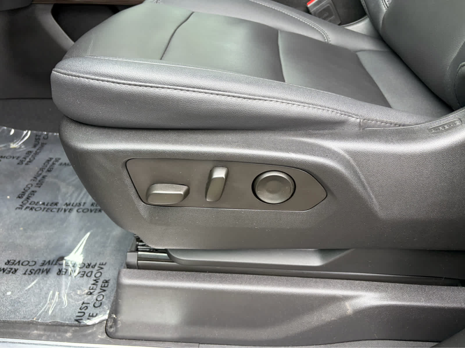 Used 2023 Chevrolet Silverado 1500 RST w/ RST All Star Premium Package AWD/4WD image 15
