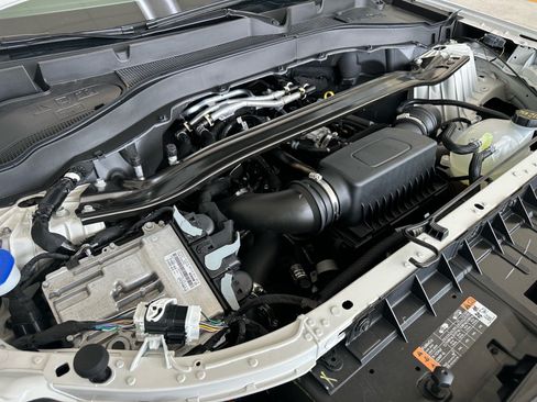 Certified 2025 Ford Explorer ST RWD image 13