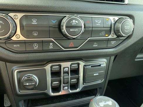 New 2027 Jeep Wrangler Unlimited Sport AWD/4WD image 11