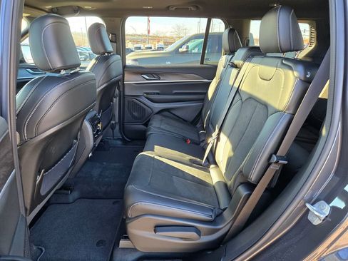 New 2026 Jeep Grand Cherokee L 4WD image 27