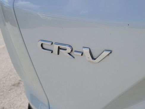Used 2017 Honda CR-V Touring image 10