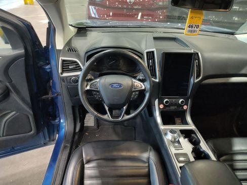 Used 2024 Ford Edge SEL AWD/4WD image 6