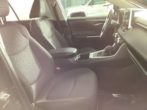 Used 2024 Toyota RAV4 XLE w/ Convenience Package AWD/4WD image 19