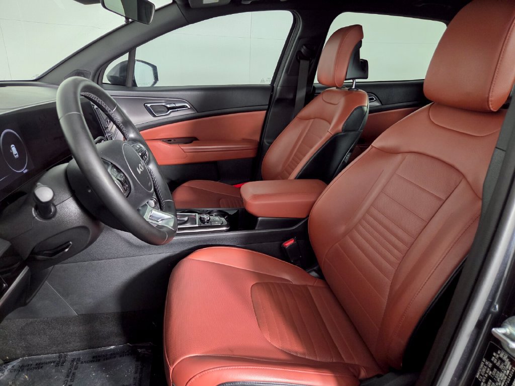 Used 2023 Kia Sportage SX FWD image 9