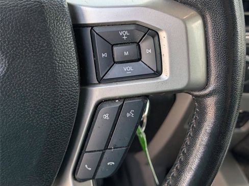 Used 2020 Ford F250 Lariat AWD/4WD image 19
