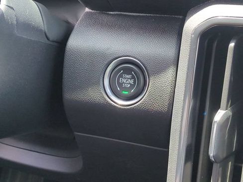 New 2026 GMC Acadia AT4 AWD/4WD image 18