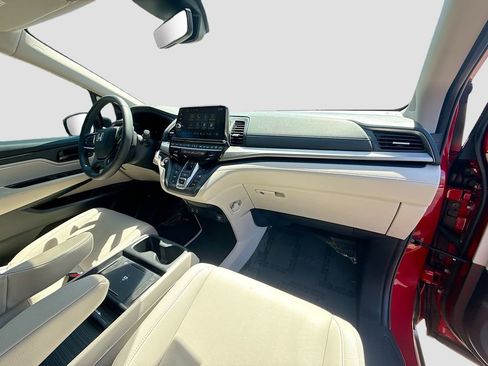 Used 2025 Honda Odyssey EX-L image 30