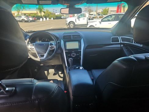 Used 2014 Ford Explorer Limited w/ Equipment Group 302A image 11