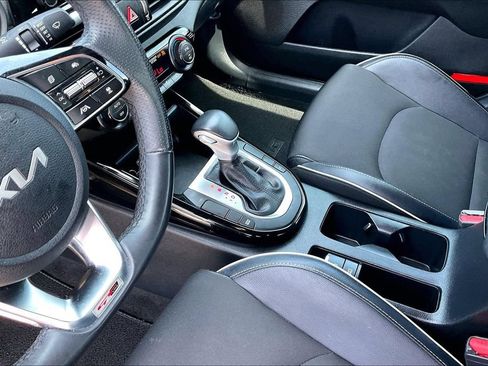 Used 2022 Kia Forte GT-Line w/ GT-Line Technology Package FWD image 15