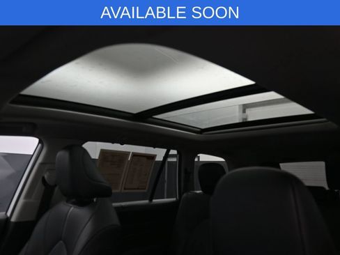 Used 2024 Toyota Grand Highlander AWD image 27