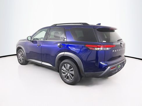 Used 2024 Nissan Pathfinder SV FWD image 5