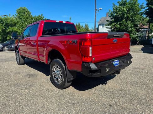 Used 2022 Ford F350 Lariat w/ Lariat Ultimate Package AWD/4WD image 3