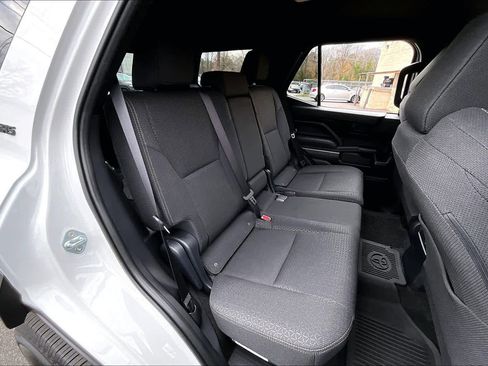 Certified 2025 Toyota 4Runner SR5 image 17