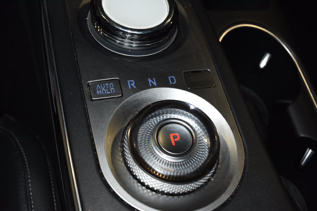 Used 2025 Genesis GV70 2.5T AWD/4WD image 17