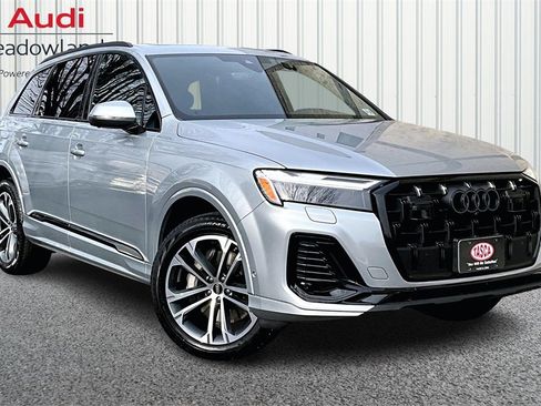 Used 2025 Audi Q7 2.0T Premium Plus image 3