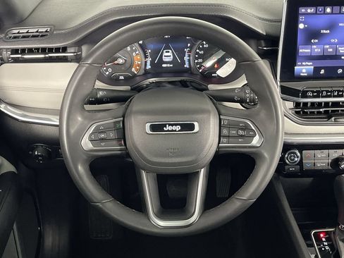 Used 2023 Jeep Compass Limited AWD/4WD image 14