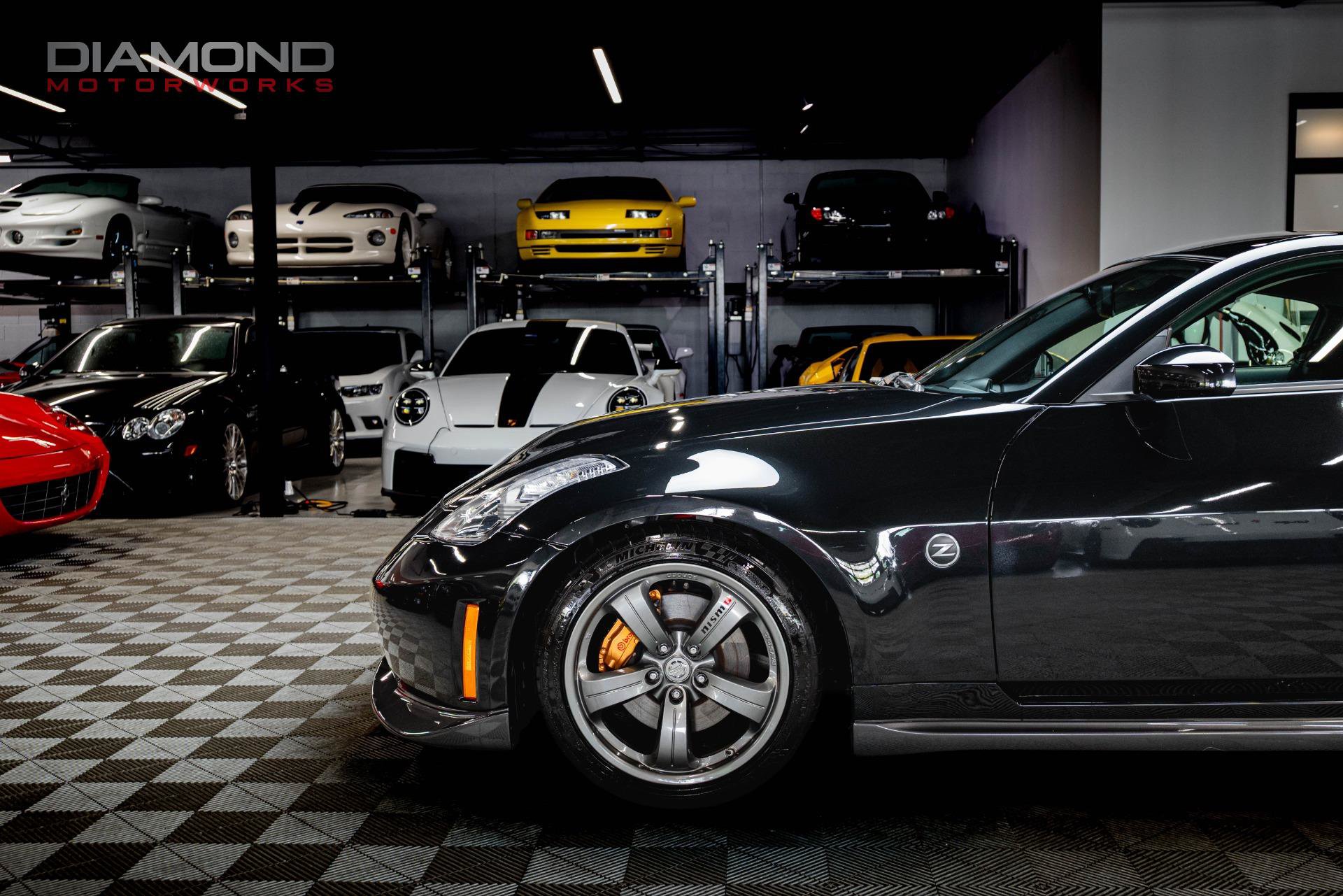 Used 2007 Nissan 350Z NISMO RWD image 7