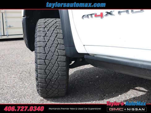 Used 2024 GMC Sierra 2500 AT4X AWD/4WD image 55