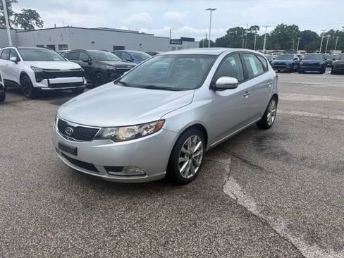 Used 2013 Kia Forte SX w/ Tech Pkg FWD image 1