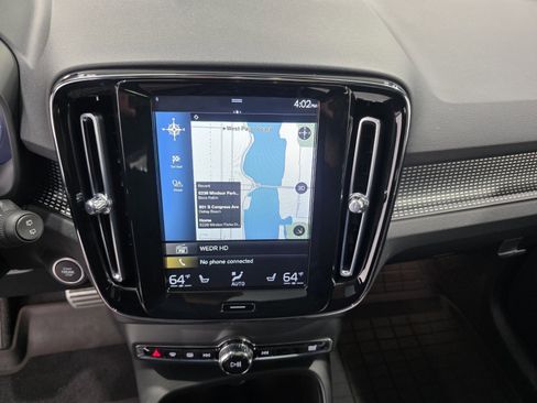 Used 2021 Volvo XC40 T5 R-Design w/ Protection Package Premier image 17