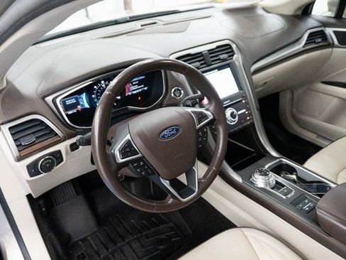 Used 2018 Ford Fusion Energi Platinum image 3