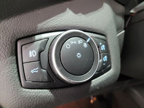 Used 2018 Ford Escape SEL w/ Ford Safe & Smart Package image 41