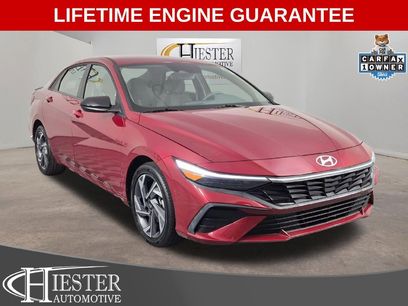 Used 2025 Hyundai Elantra SEL