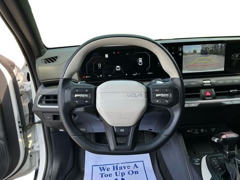 Used 2025 Kia K4 GT-Line w/ GT-Line Sunroof Package FWD image 12