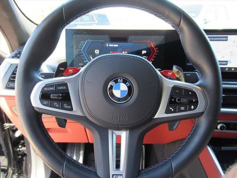 Used 2025 BMW X6 M Competition w/ Executive Package image 22