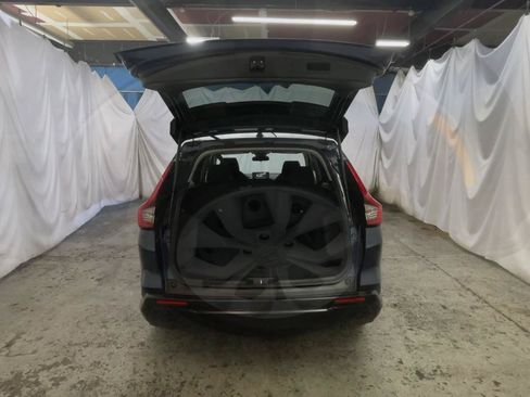 Used 2025 Honda CR-V LX image 15