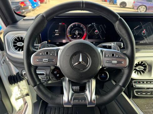 Used 2022 Mercedes-Benz G 63 AMG 4MATIC w/ Seat Comfort Package image 34