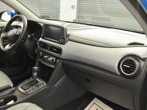 Used 2019 Hyundai Kona Ultimate image 16