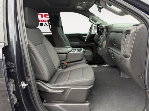 Used 2023 Chevrolet Silverado 1500 Custom image 15
