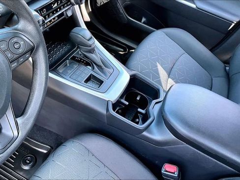Used 2025 Toyota RAV4 XLE w/ Convenience Package AWD/4WD image 18
