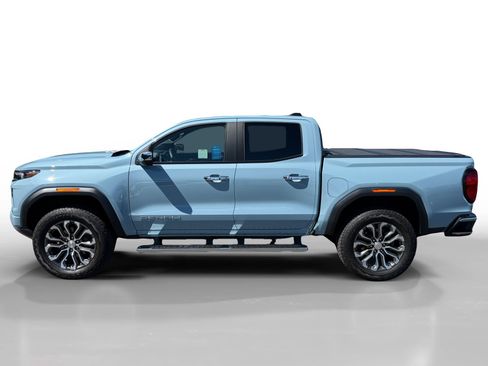 Used 2026 GMC Canyon Denali AWD/4WD image 2