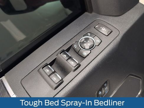 Certified 2022 Ford F450 Platinum w/ FX4 Off-Road Package image 39