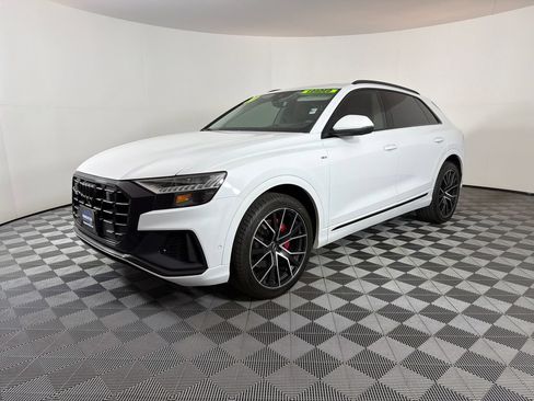 Used 2020 Audi Q8 Prestige w/ Prestige Package AWD/4WD image 7
