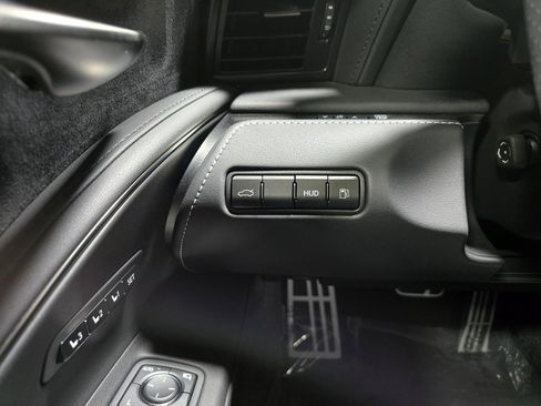 Used 2023 Lexus LC 500 Coupe w/ Performance Package image 14