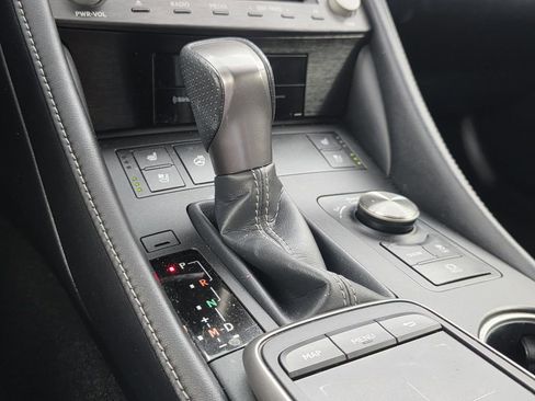 Used 2022 Lexus RC 350 F Sport RWD image 20