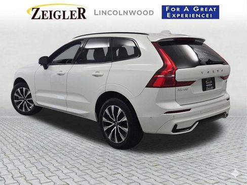 Used 2025 Volvo XC60 B5 Plus AWD/4WD image 13